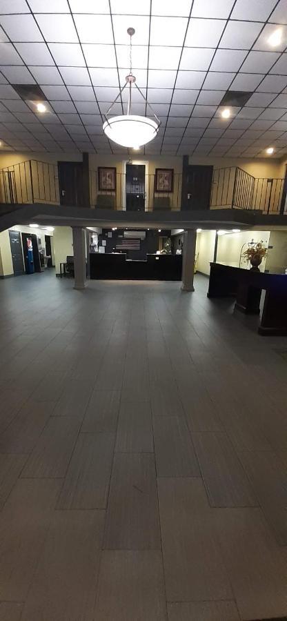 Americas Best Value Inn Phenix City Exterior foto